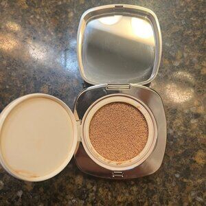 La Mer cushion foundation Petal 21